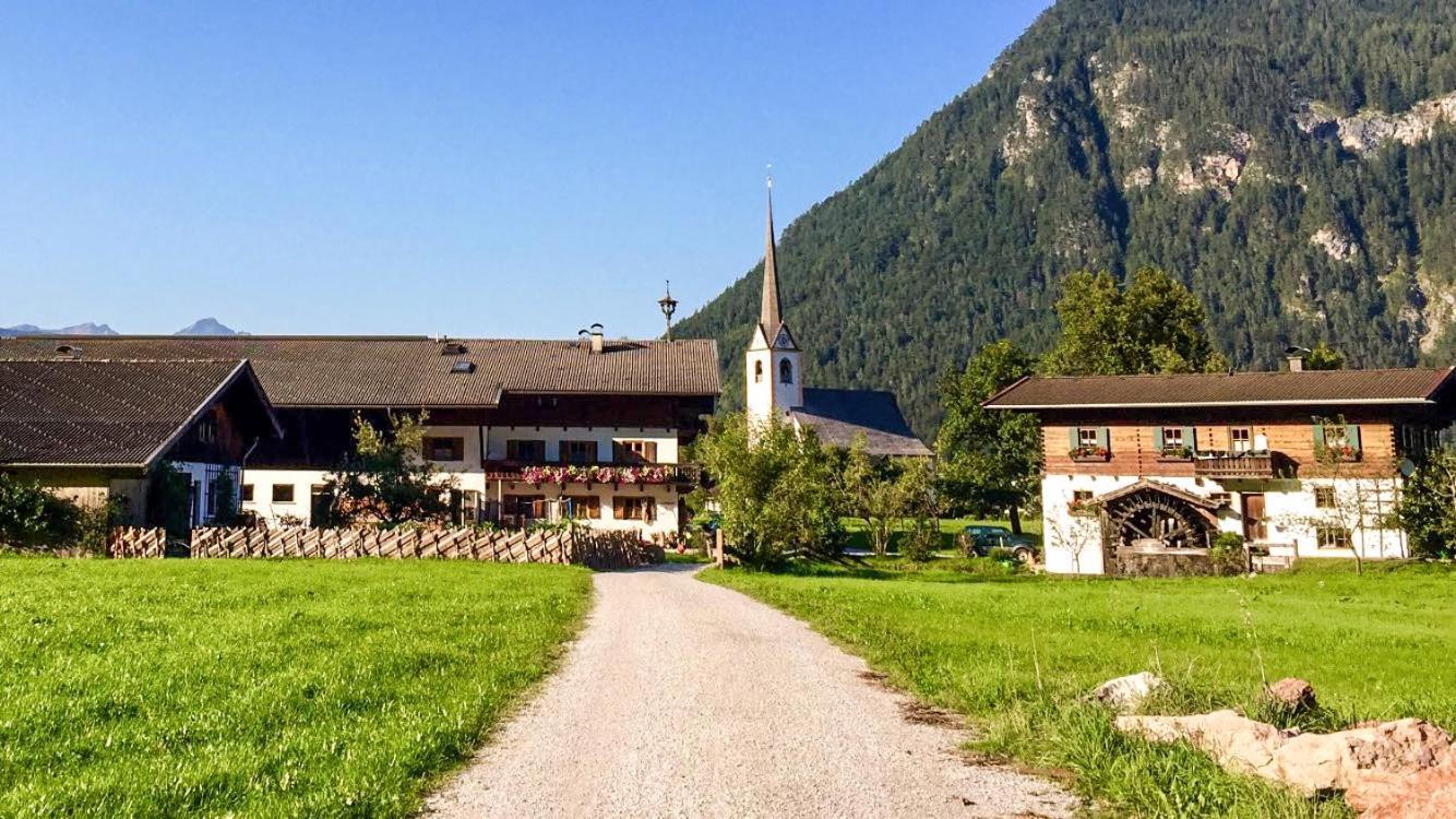 Fruehstueckspension Muellergut Sankt Martin bei Lofer Esterno foto